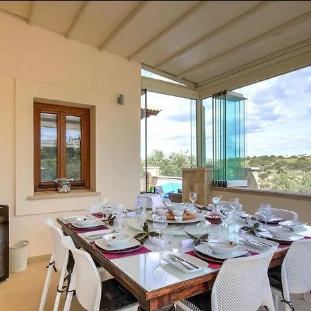 Apartment 3bed , Heated Swimming Pool , Mountain Views *