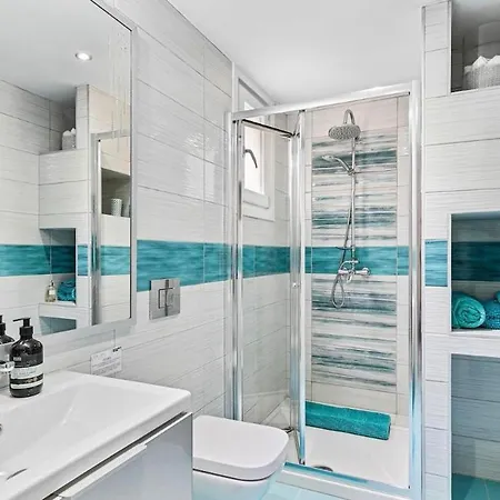 Apartment 3bed , Heated Swimming Pool , Mountain Views *