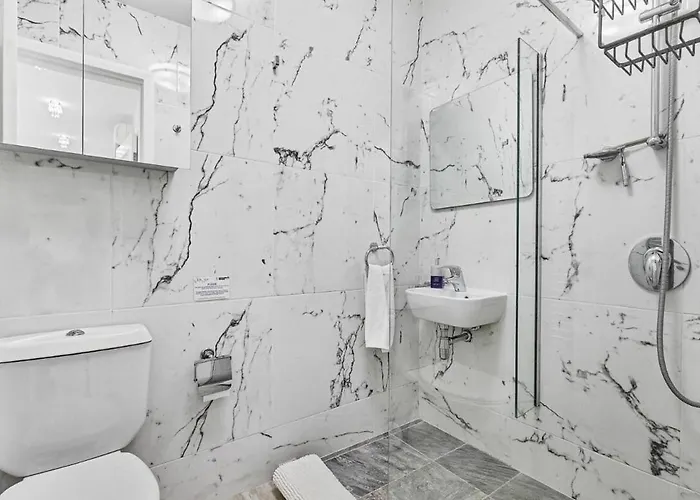 アパート 3bed , Heated Swimming Pool , Mountain Views