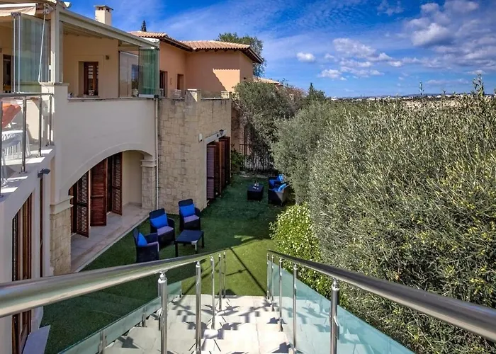 3bed , Heated Swimming Pool , Mountain Views アパート